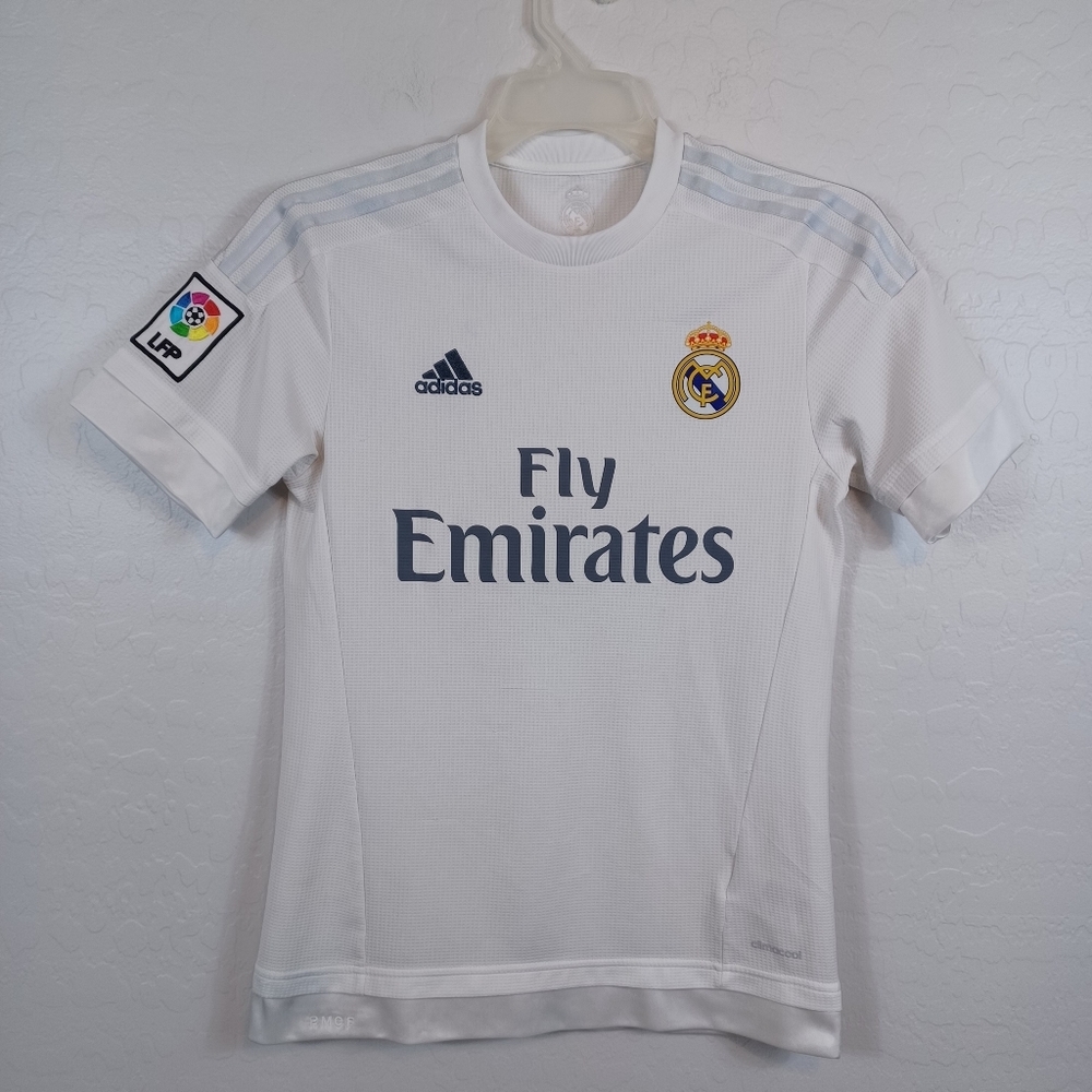 Real Madrid Benitez Soccer Jersey Vintage Size S Color White